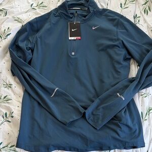 Nike Men's Deep Blue Lightweight Running 1/4 Zip